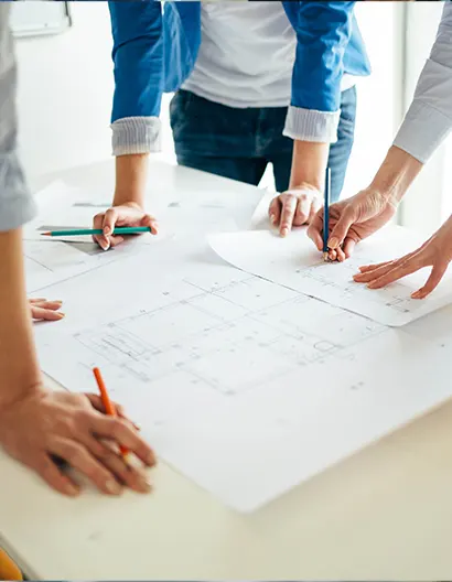 Gestione operations, utilities e piani di cost saving ?>